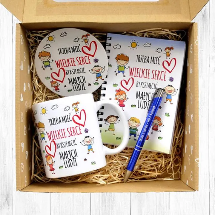 Najlepsze pomysły na prezent dla pana wychowawcy na koniec roku szkolnego