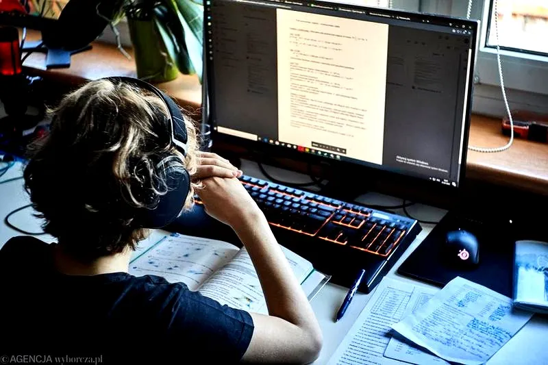 Zdalne nauczanie bez frustracji: sprawdzone sposoby na angażowanie uczniów